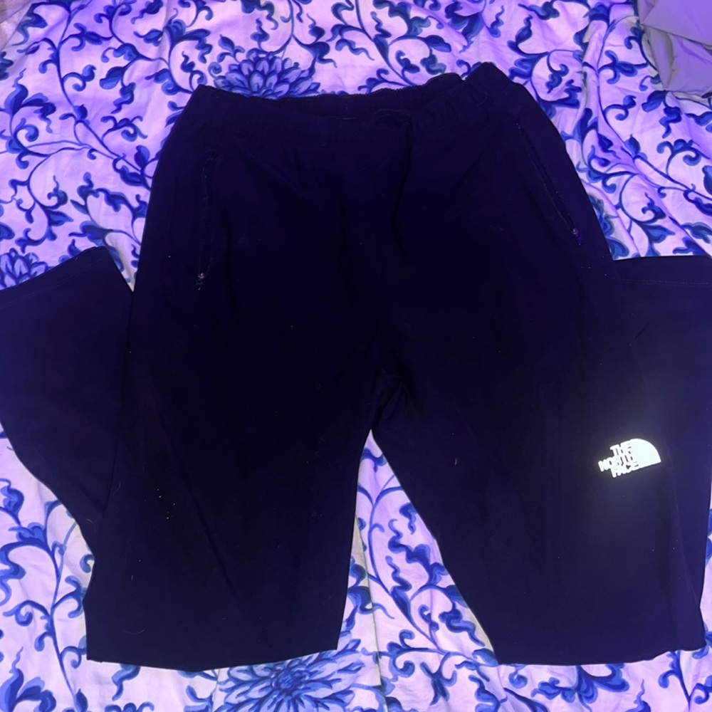 Men’s north face sweats